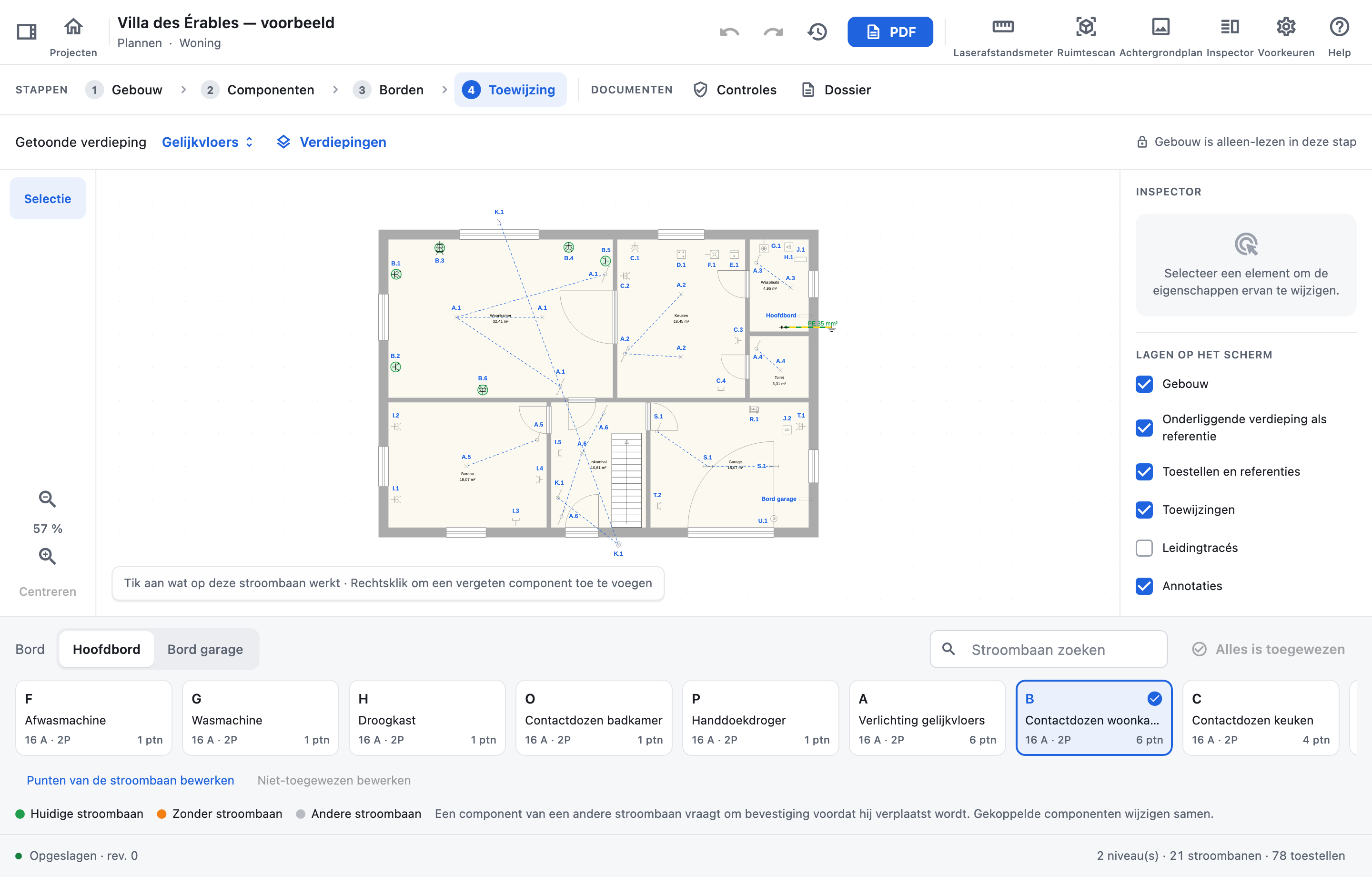 ES Schémas bij de stap Toewijzing: het gelijkvloers van de Villa des Érables, de stroombaan van de contactdozen van de woonkamer groen gemarkeerd, en onderaan de stroombanen van het hoofdbord.